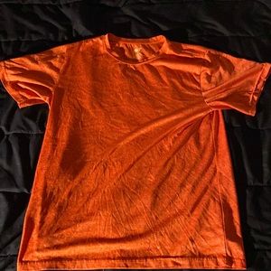 Zone Pro Mens Medium red shirt